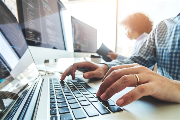 Contractor & Project Management Software Comparisons